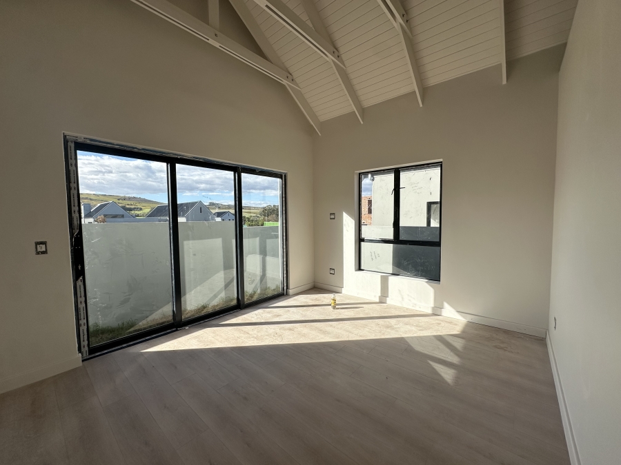 4 Bedroom Property for Sale in Stellenbosch Farms Western Cape